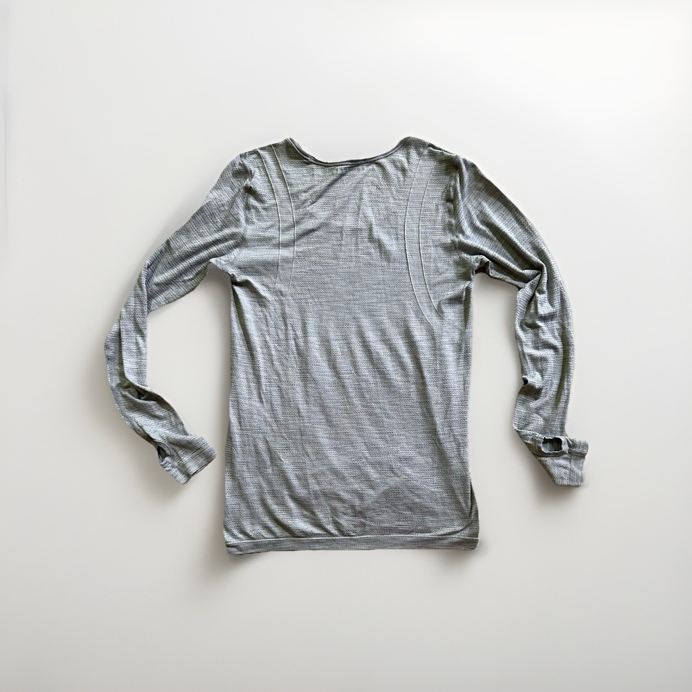 Under Armour HeatGear Threadborne Shirt Long Sleeve Fitted Women Dri Fit Gray S